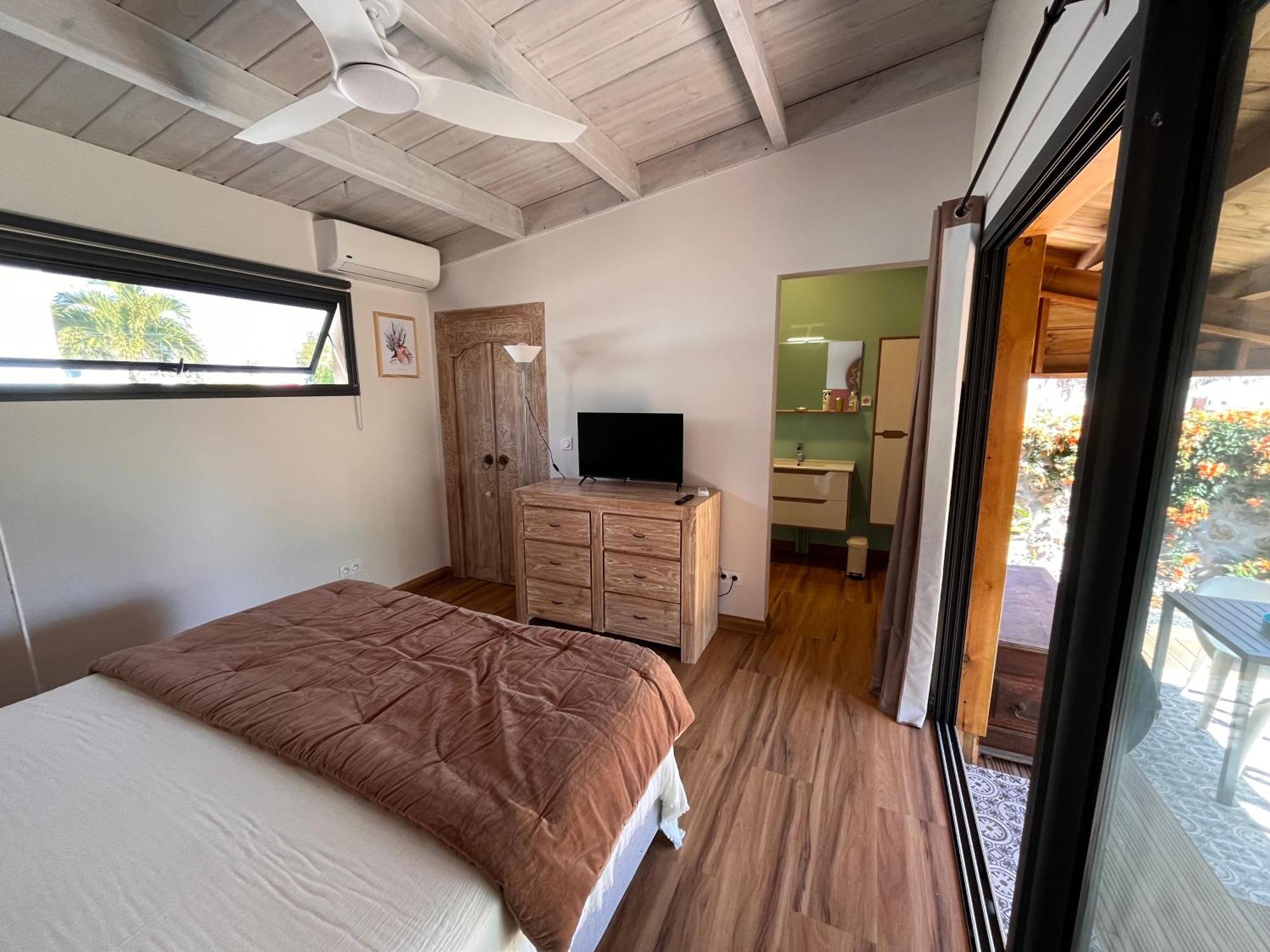Bungalow Leu Gadiamb 생뢰 외부 사진